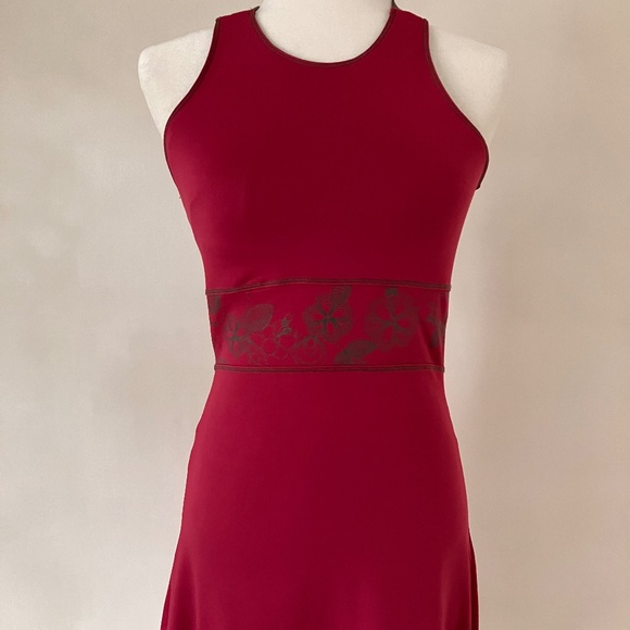 Lole Dresses & Skirts - NEW LOLE TENNIS/ATHLEISURE DRESS WITH BUILT-IN BRA